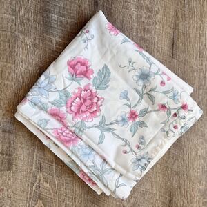 Vintage Queen size Flat sheet‎ in pretty pink floral, Springmaid